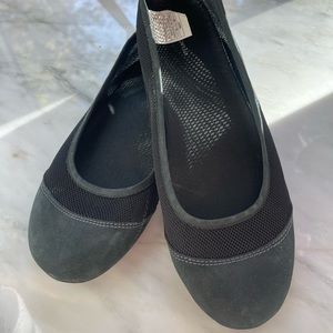 Patagonia Maha Breathe Leather Ballet Slip On Flats